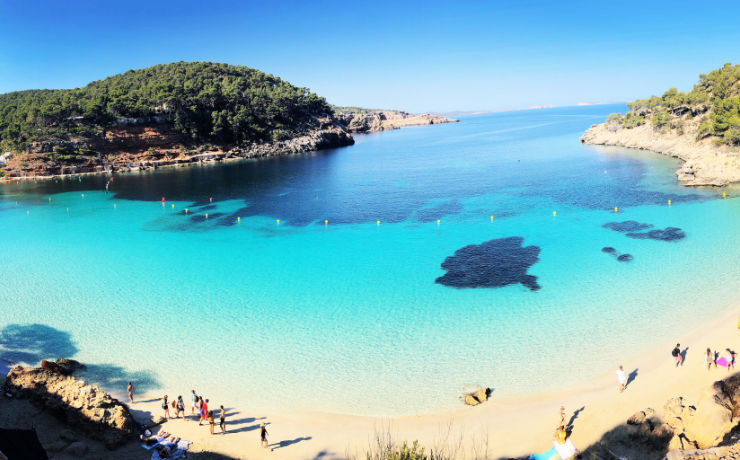 De stranden van Ibiza zijn prachtig