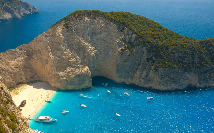 Het beroemde zandstrand van Navagio op Zakynthos